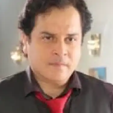 Mahesh Thakur in Aangan